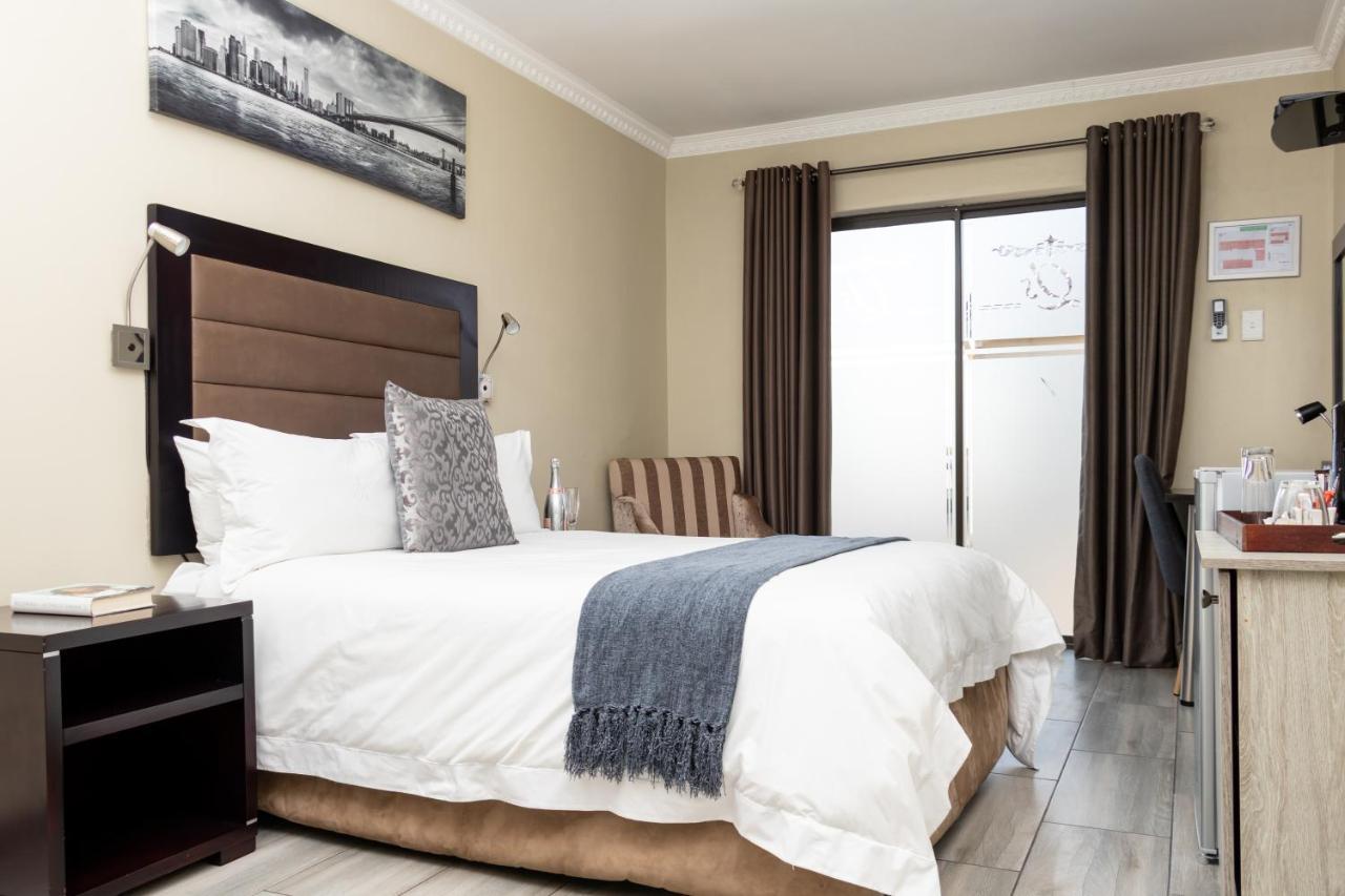 Q'S Boutique Stay Standerton Luaran gambar