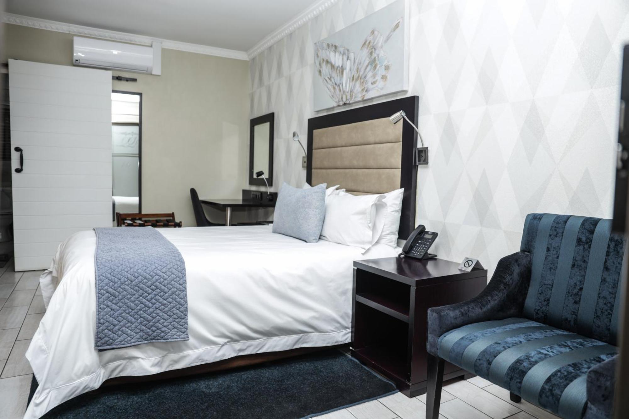 Q'S Boutique Stay Standerton Luaran gambar