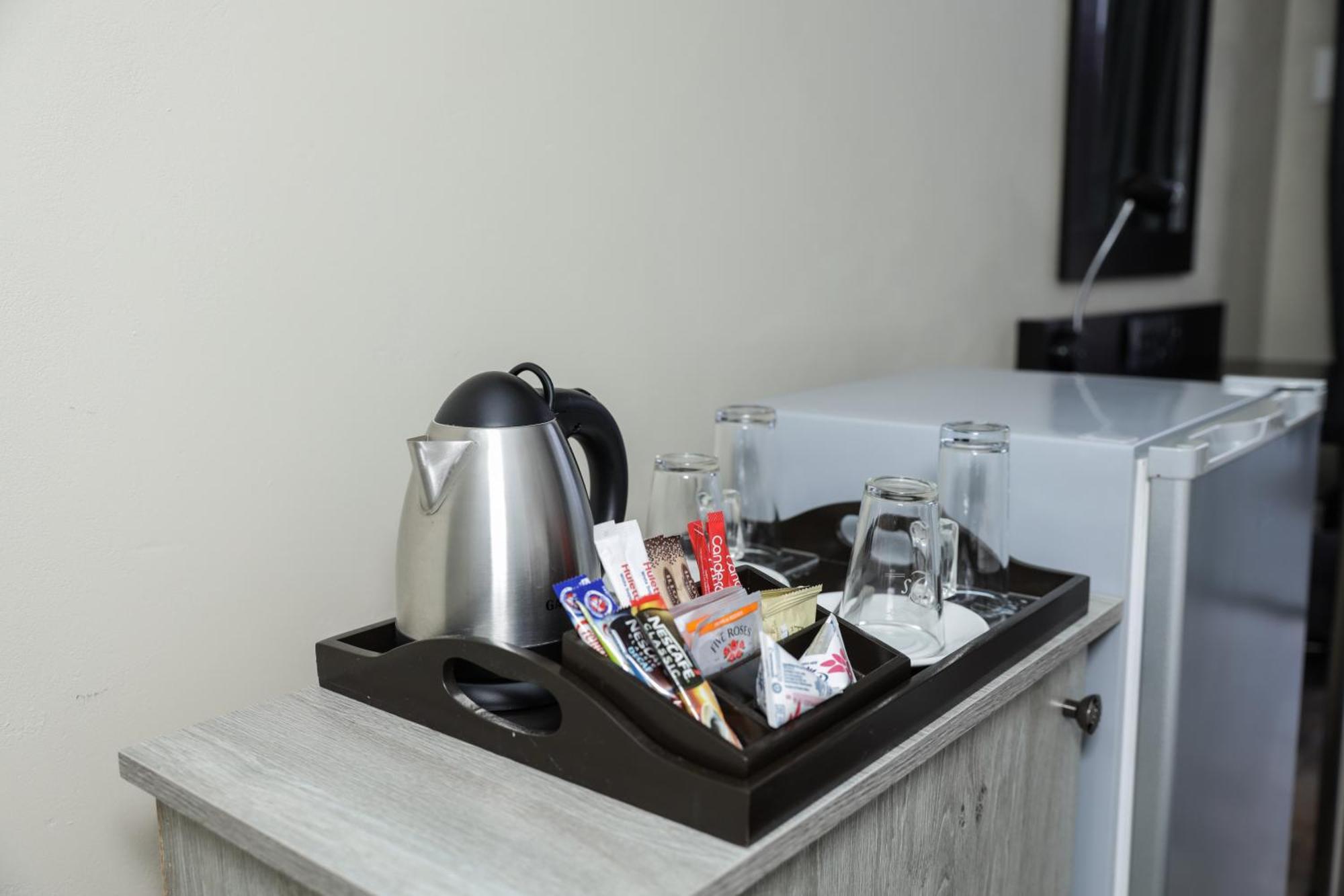 Q'S Boutique Stay Standerton Luaran gambar